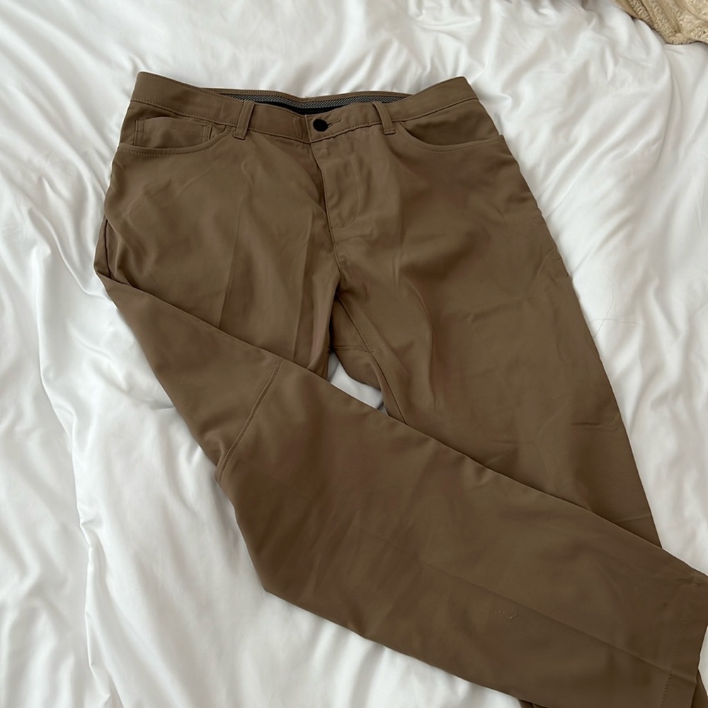 Lee performance series khaki pants. (Straight leg) 34x30